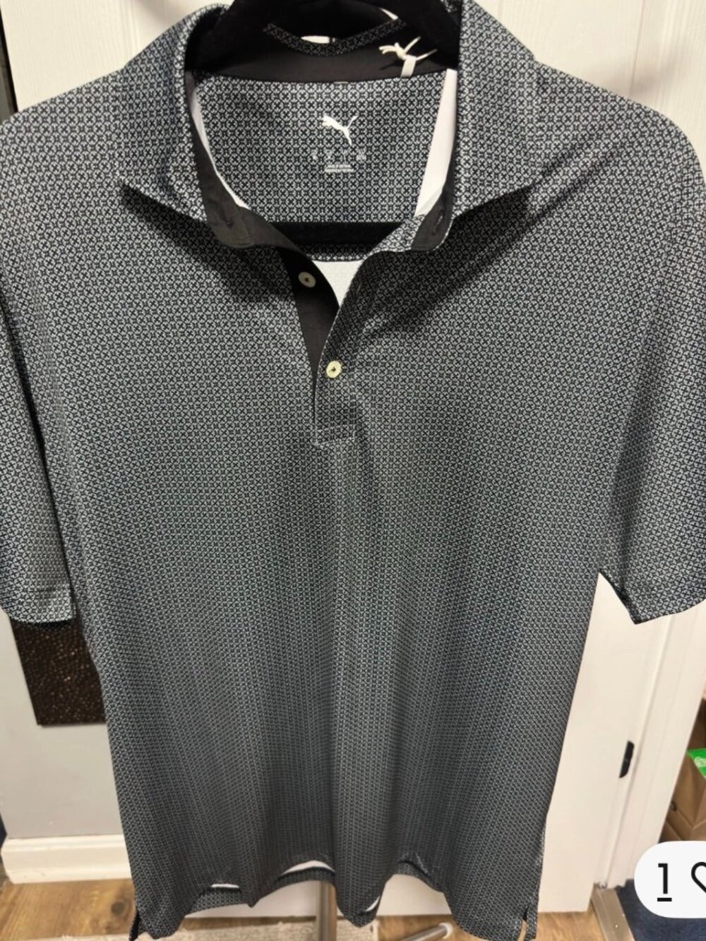 Puma Mens Gray Golf Shirt Size Medium Brand NWT!